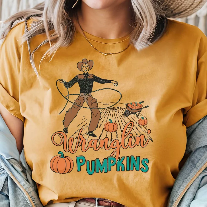 Online Exclusive | Wranglin' Pumpkins Graphic Tee in Mustard