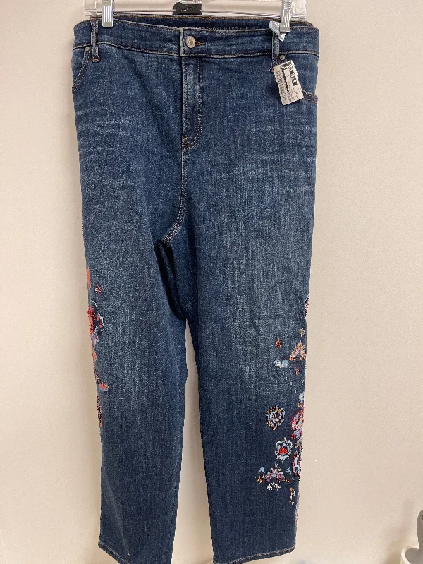 Jeans Cropped By Chicos In Blue Denim, Size: 20