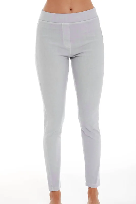 Low Rise Jegging In Light Gray