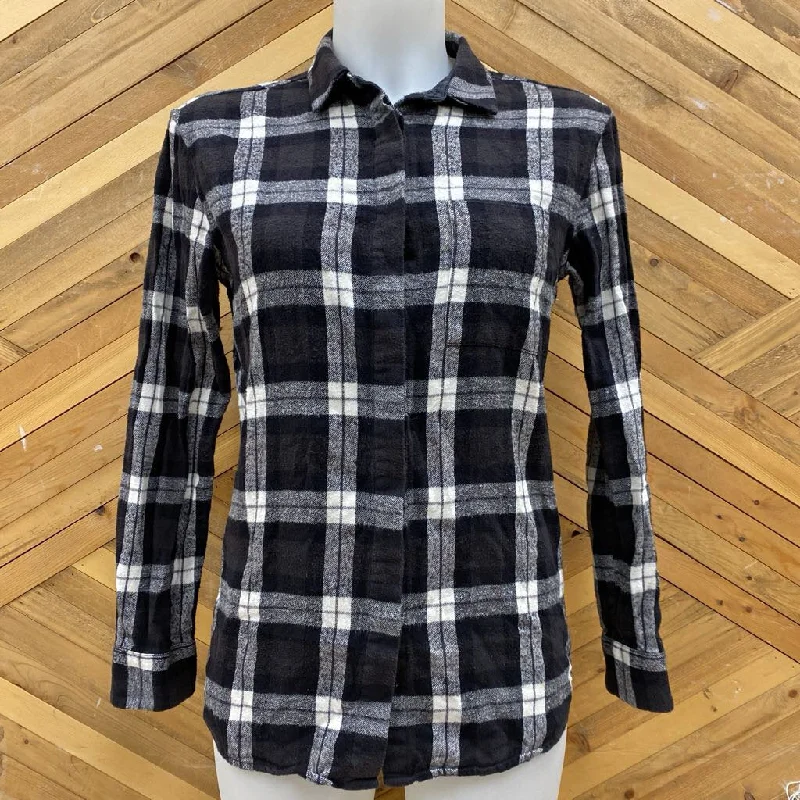 Levi's - Women's Flannel - MSRP $80: Black/White-women-SM