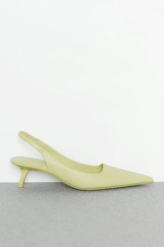 SLING BACK POINTED KITTEN HEEL