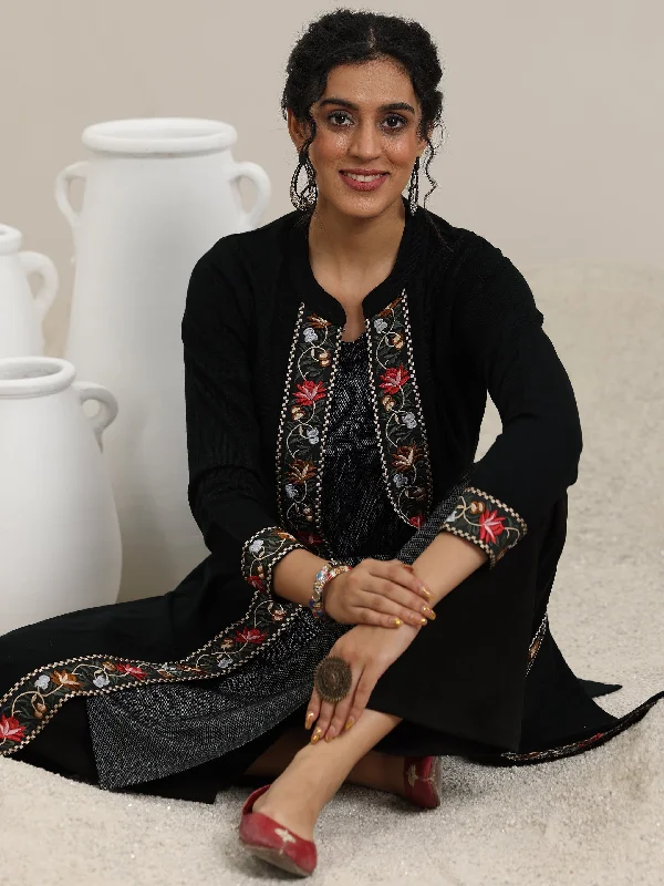 Black Embroidered Wool Straight Kurta